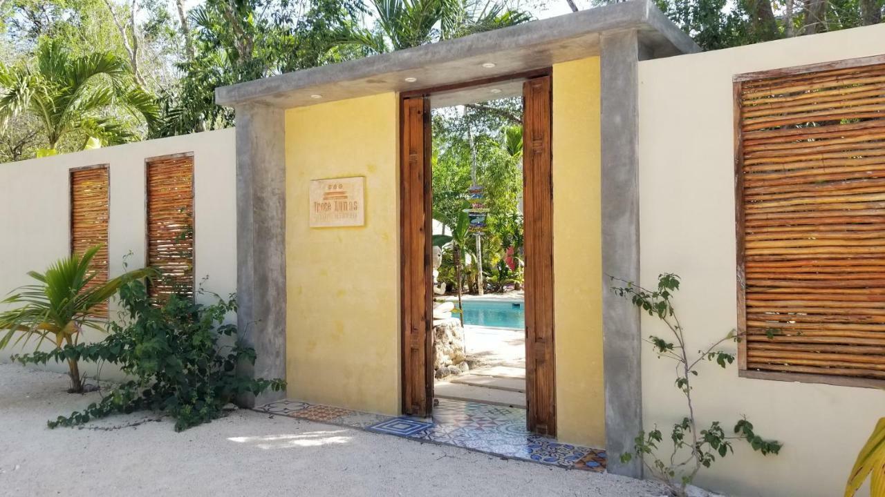 Trece Lunas Apartahotel